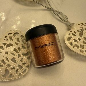 MAC Cosmetics Copper Eyeshadow